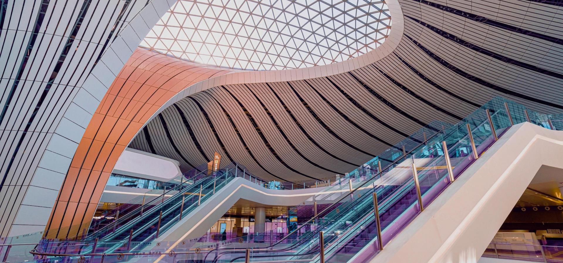 Business intelligence in the retail sector:
main use cases, benefits & platforms
