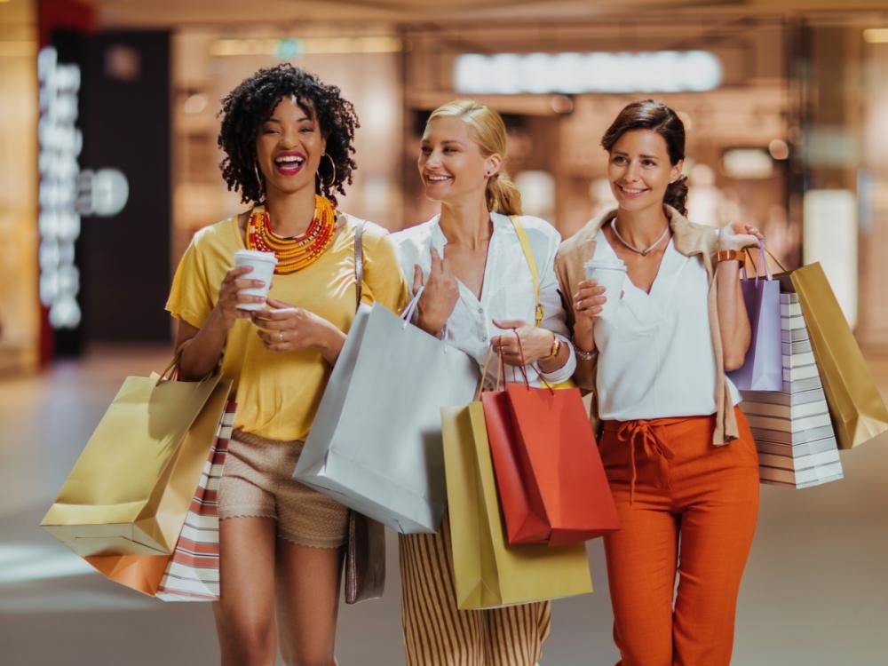 Ecommerce system modernization & support for a fashion house