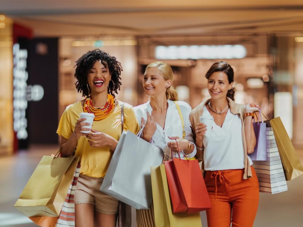 Ecommerce system modernization & support for a fashion house