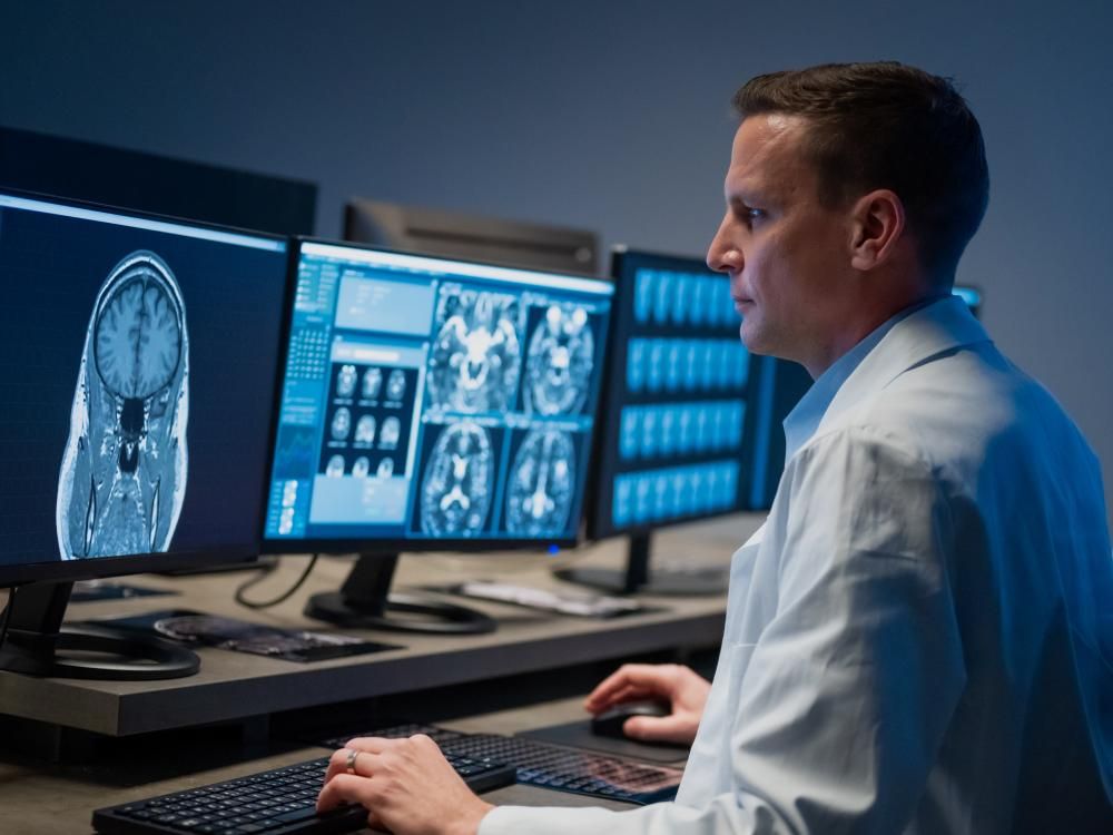 UX design for FDA-cleared neuroimaging software 